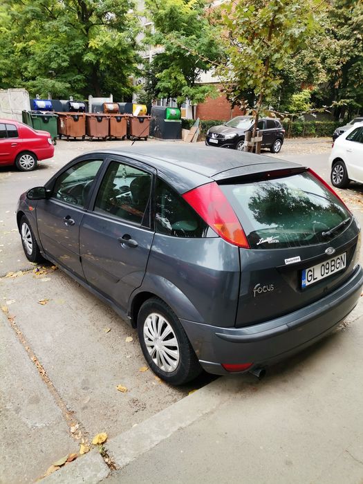 FORD Focus 2002 — imagine 4