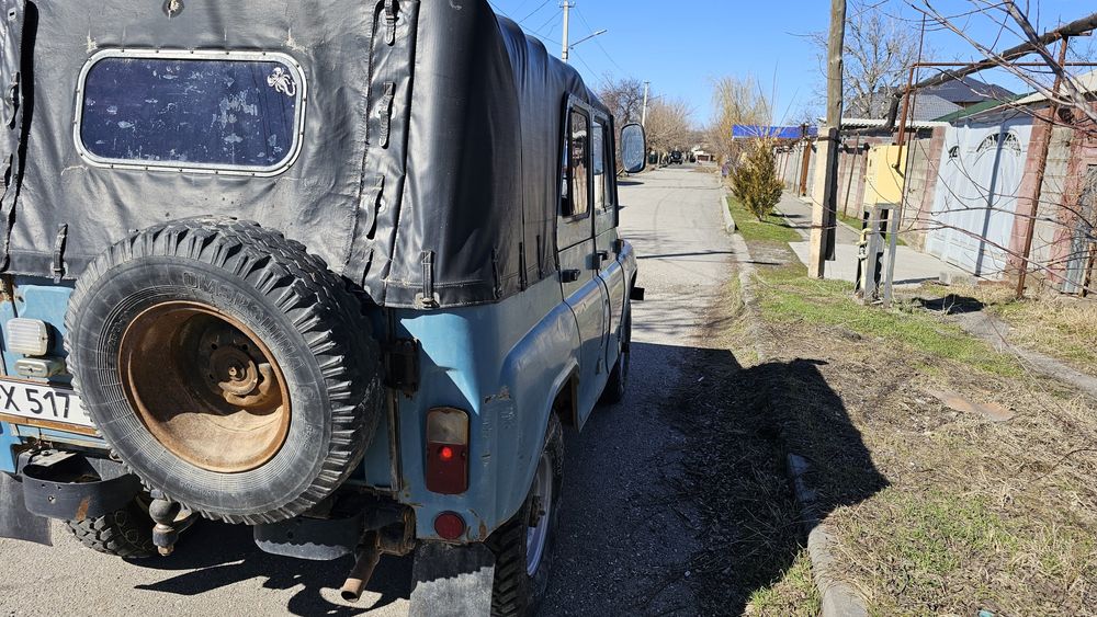 Продаётся машина УАЗ-315