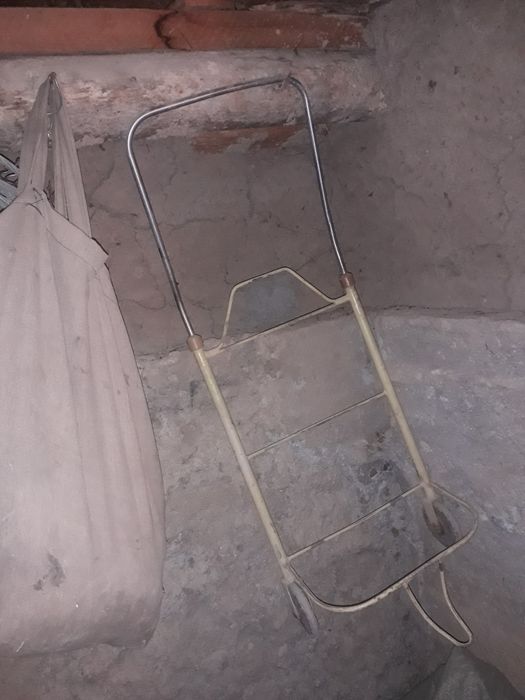 Тележка базарная удобная