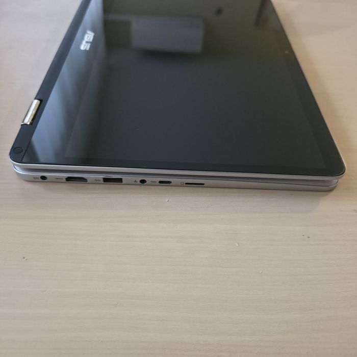 Asus Zenbook Flip 14 UX461U