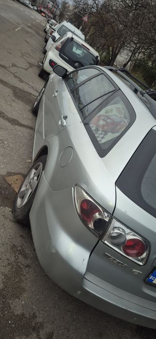 Мазда комби 6 2004година