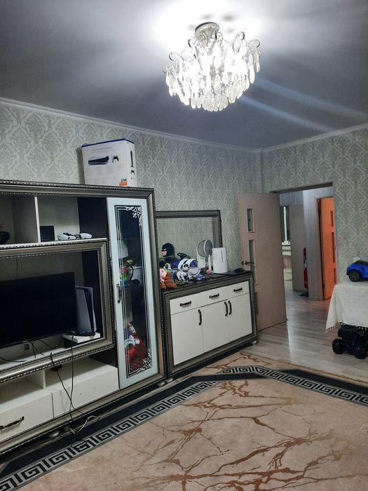 Продаётся 2 ком квартира мкр Зердели