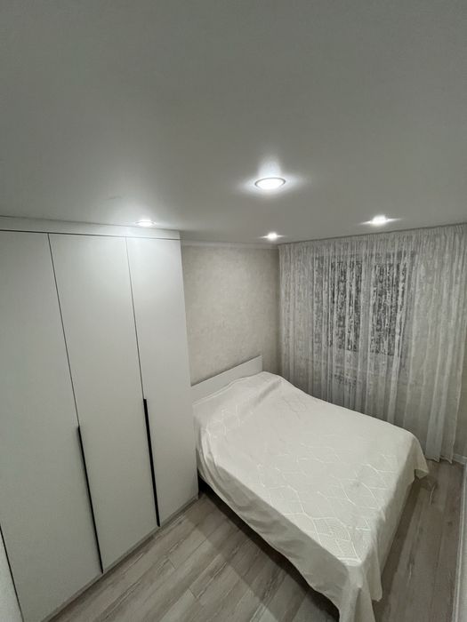 Продам 2 х спальную кровать