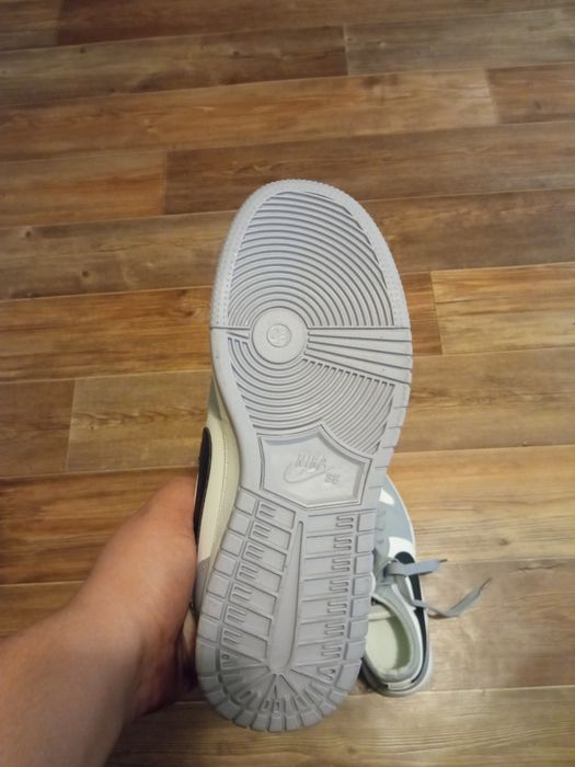 Продам кросы унисекс новые