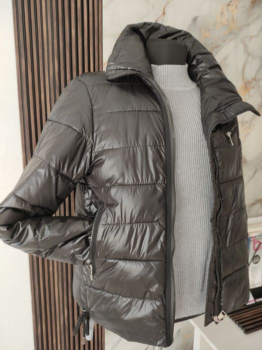 Женская куртка , весна.