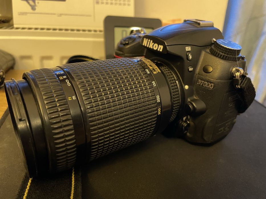 Aparat fotografiat Nikon D7000