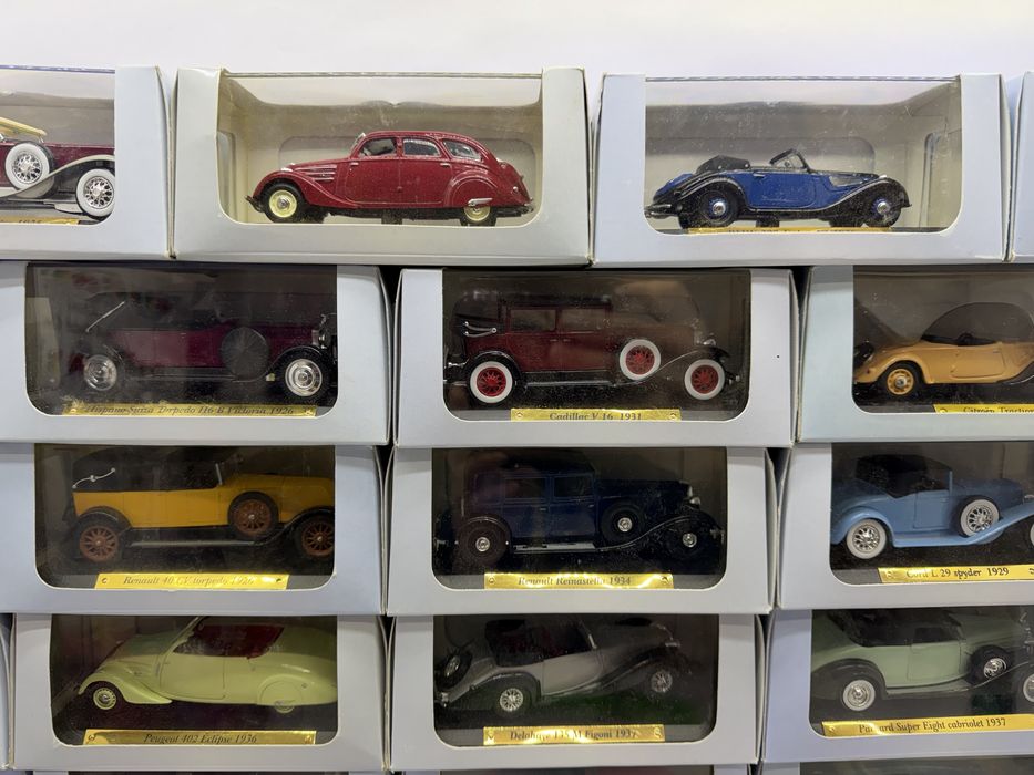 Lot 34 machete auto scara 1:43(11cm) colectia Atlas Franta Retro