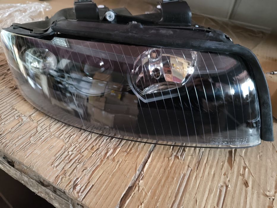 Фарове Ауди А4 Б6 Тъмни Лупи Нови ДЕПО Audi A4 B6  Затъмнени Черни