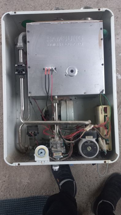 Кательный печь SAMSUNG на запчасть