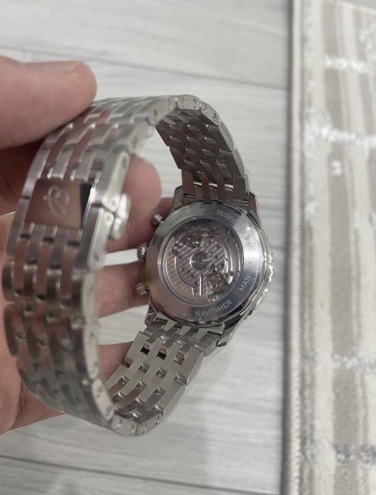 Продам часы breitling Navitimer
