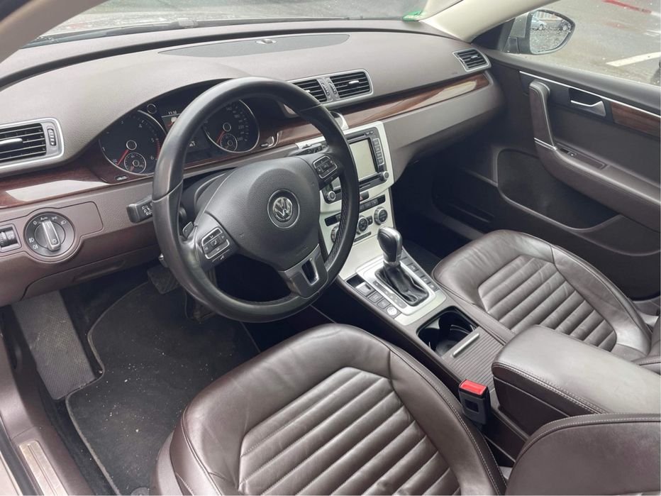 Volkswagen Passat b7