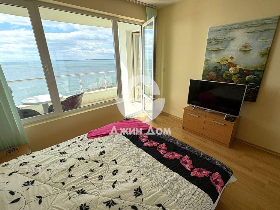 Продава се Двустаен апартамент в Свети Влас - 67 кв.м за 890 €/кв.м - Снимка #11
