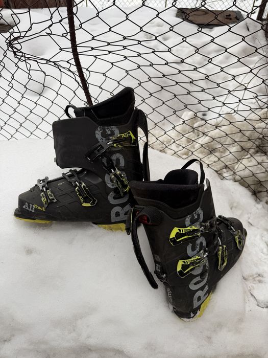 Vand skiuri si clapari