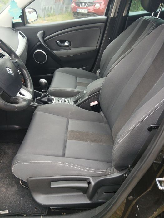 RENAULT Megane 2010 — imagine 2