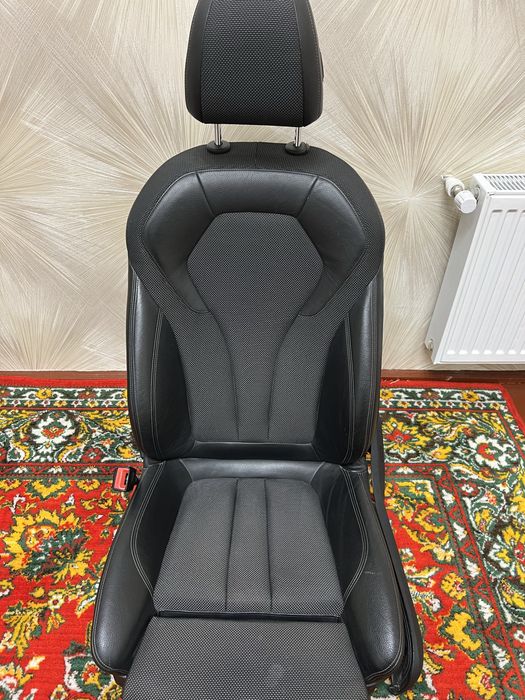 BMW X7 sidenyasi sotiladi komplekt oldi orqa