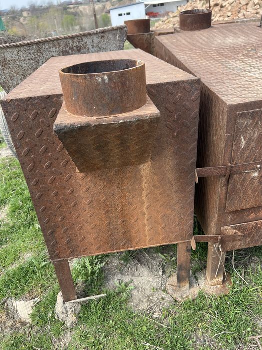 Pechka gafrilangan to’rtlik temir