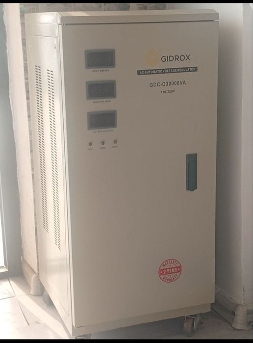 Стабилизатор напряжения