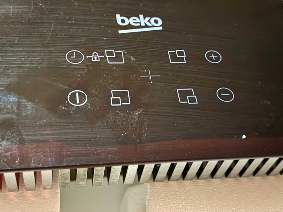 Plita Beko HII64400AT, Inductie, 4 Zone, 60 cm, Sticla neagra