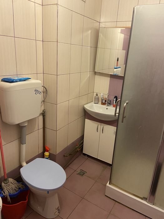 Proprietar inchiriez apartament cu 1 camera in zona Complexului / 38Mp