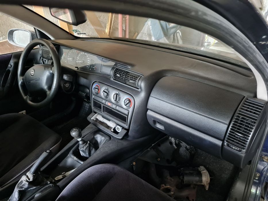 Opel omega на части