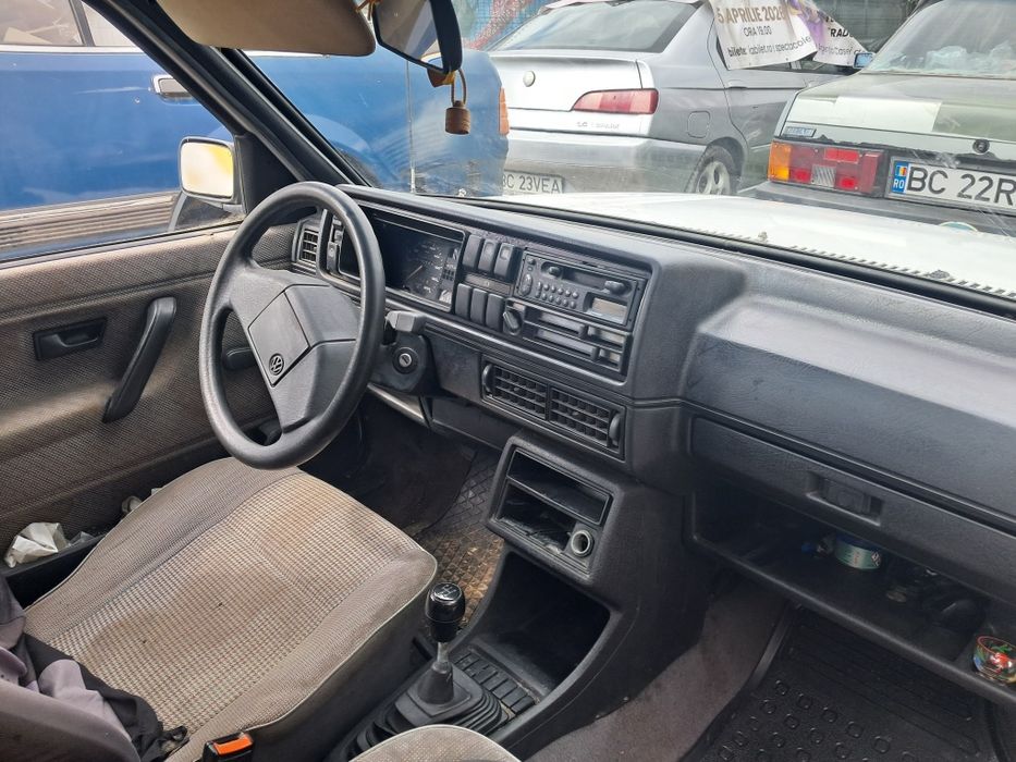 Vând Volkswagen Golf 2