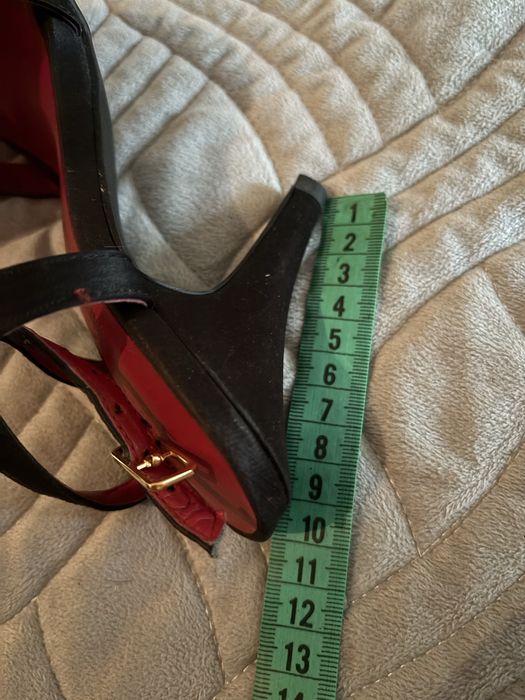 Босоножки атрасные