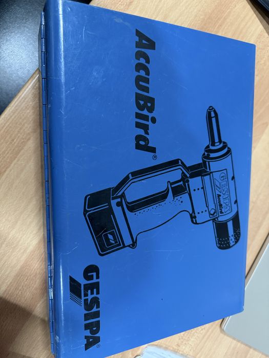 Продам электро заклёпачник