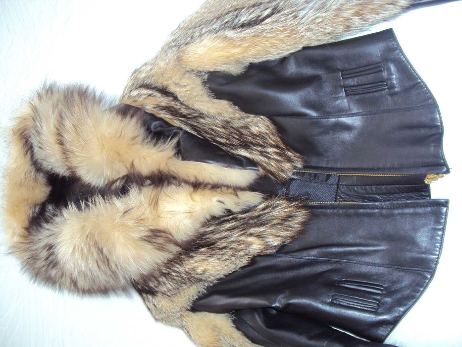 Дамско кожено яке PUNTO