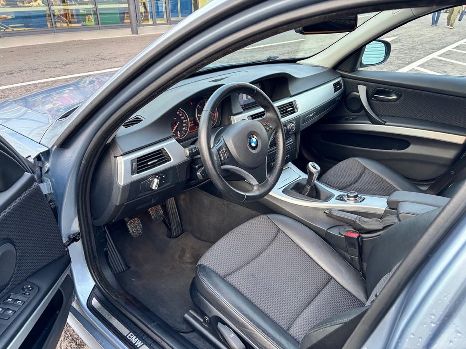 BMW 3 Series 2009 — imagine 5