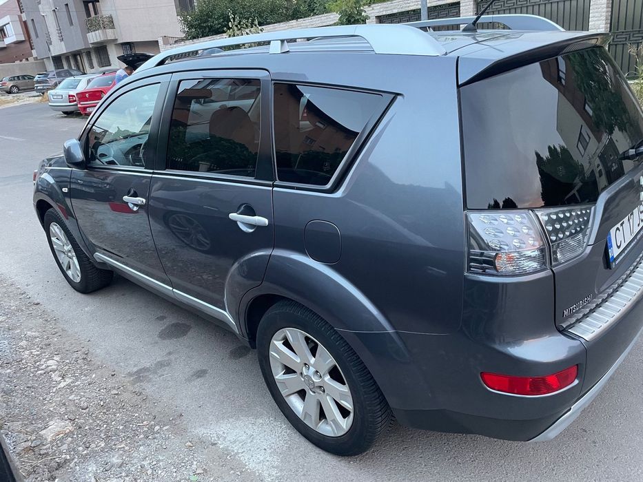 Mitsubishi Outlander Vand Mitsubishi Outlander Prim proprietar