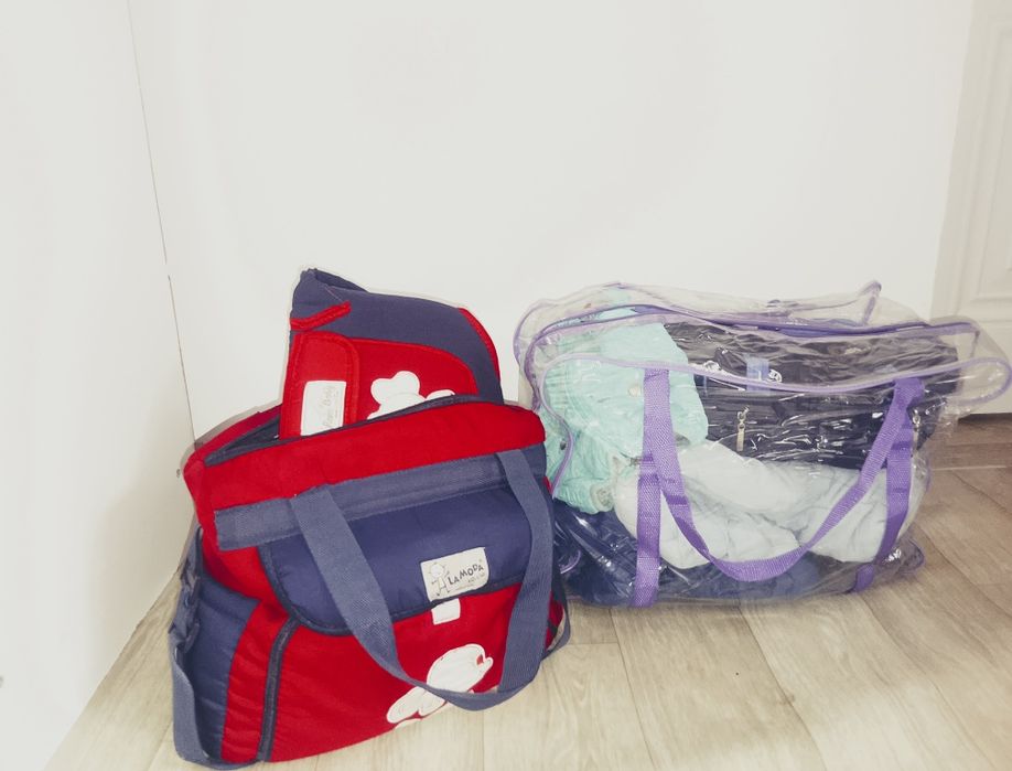 Срочно отдам Детские вещи бесплатно