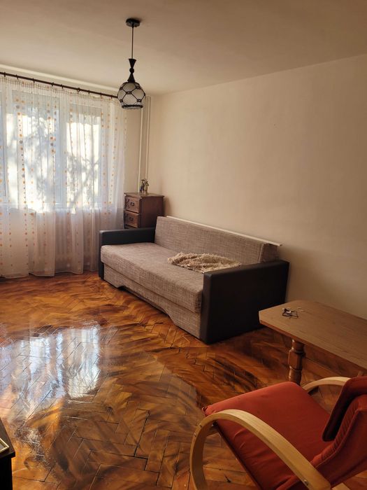 Apartament 2 camere de inchiriat