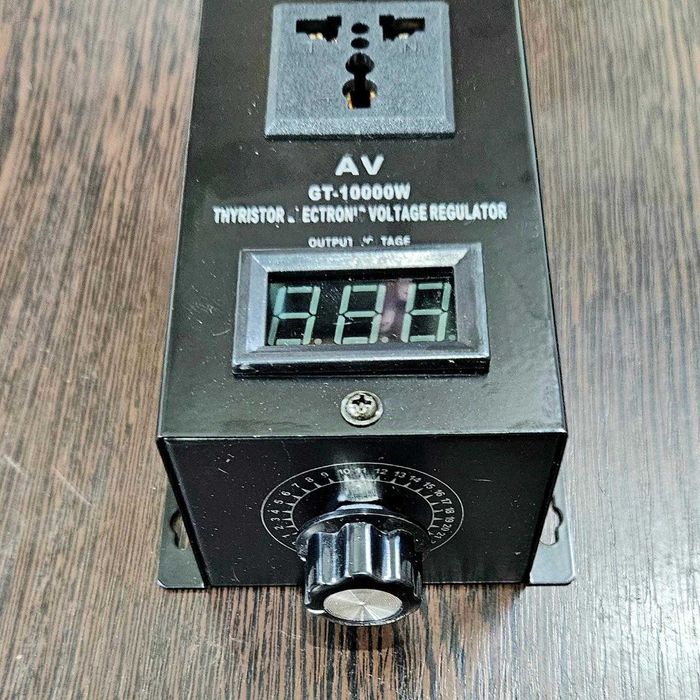 регуляторы напряжения