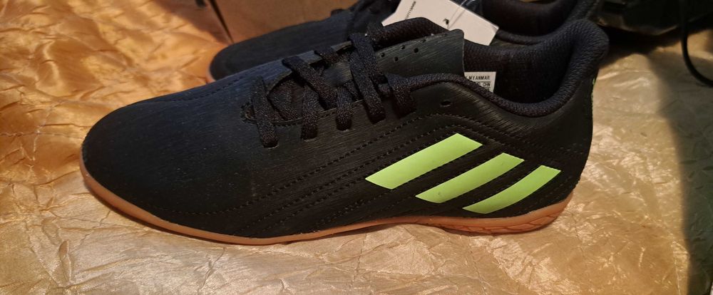 Детски Адидас калеври 35номер