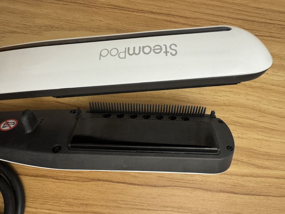 Placa De Par L'Oreal Professionnel Steampod 3.0 - coafare si ingrijire