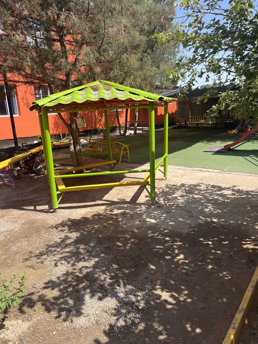 Бисетка ,Тапчан,для дома