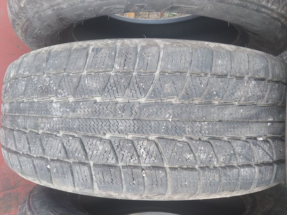 4 шины Triangle Китай 215 60 R16.