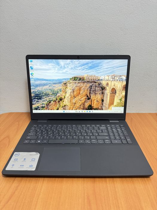 Dell Vostro 3500 мощный Core i5 11-gen