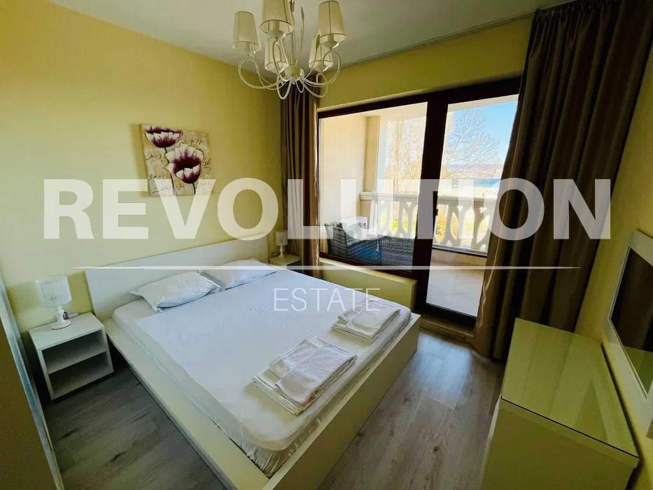 Дава се под наем Двустаен апартамент в Варна, Аспарухово - 50 кв.м за 650 € - Снимка #4