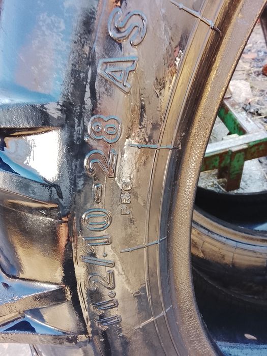 Cauciucuri 11.2/28