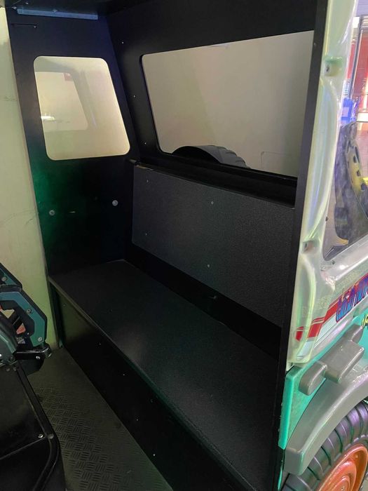 Симолатор  (Аркадна игра)  Let's Go Jungle