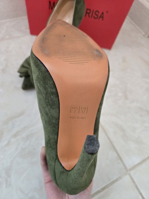 Туфли на шпильке