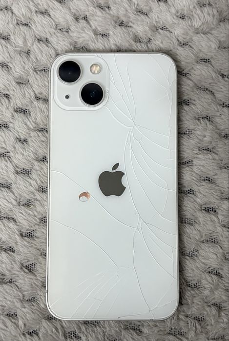 Продам iphone 13 128gb