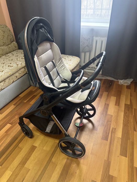Коляска прогулочная NEW LUX