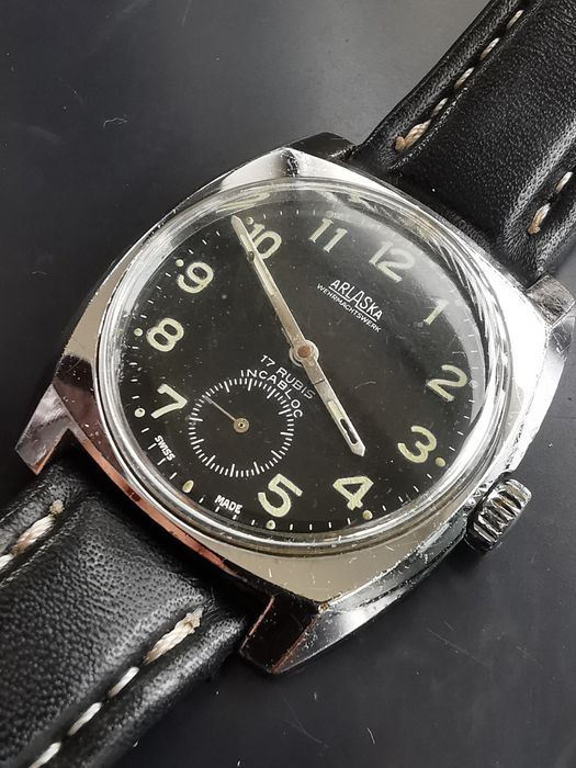 Ceas Alaska Mecanic 36 mm Funcționează excelent!