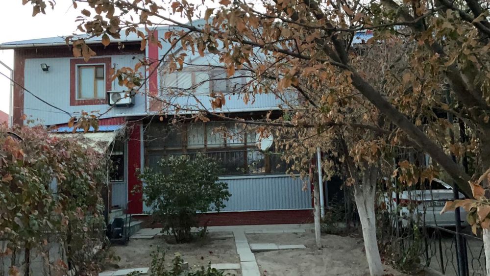 Продается 2-х этажный дом