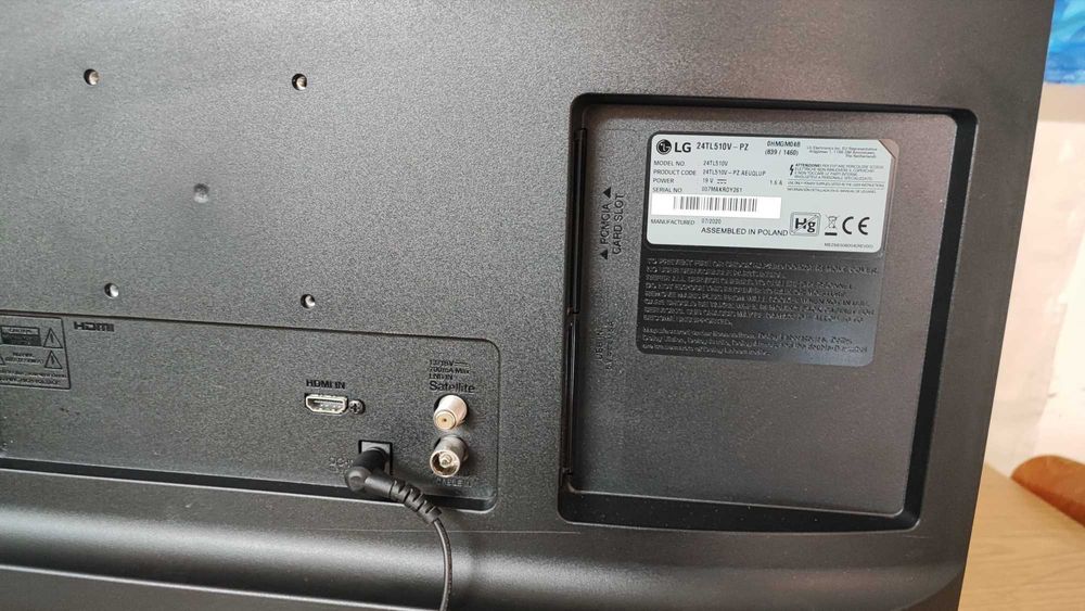 Продавам лед телевизор,монитор LG 24 инча на 220 v