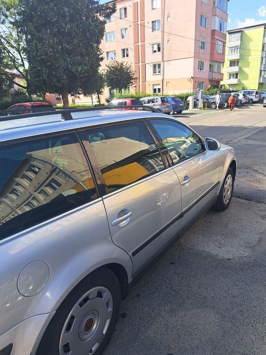 Volkswagen Passat 2005 diesel, 1.994 € — imagine 5
