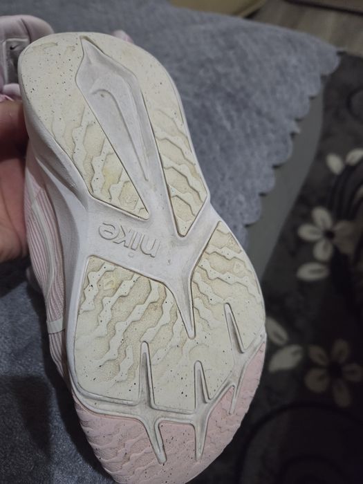 Маратонки Nike 33n