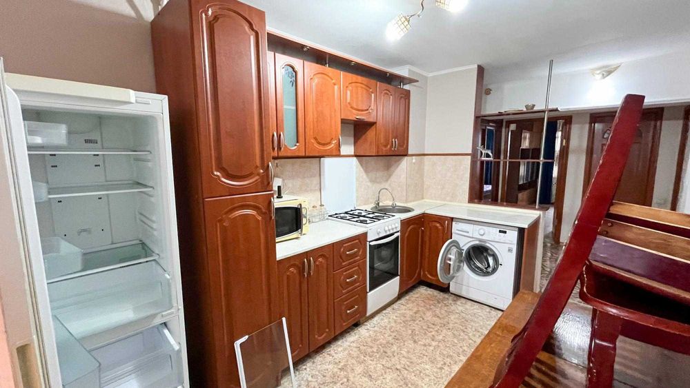 3 ком.кв.Самал.Рустам Импреия